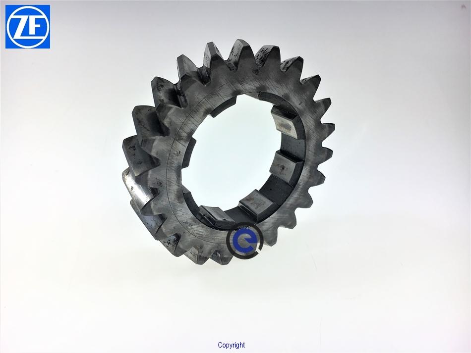 spur-gear-2052304191-oem-zf-used-part-1-3.jpg