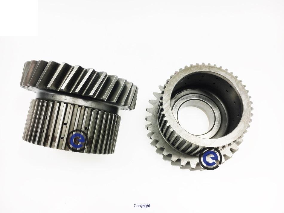 spur-gear-powershift-jcb-th-series-13.jpg