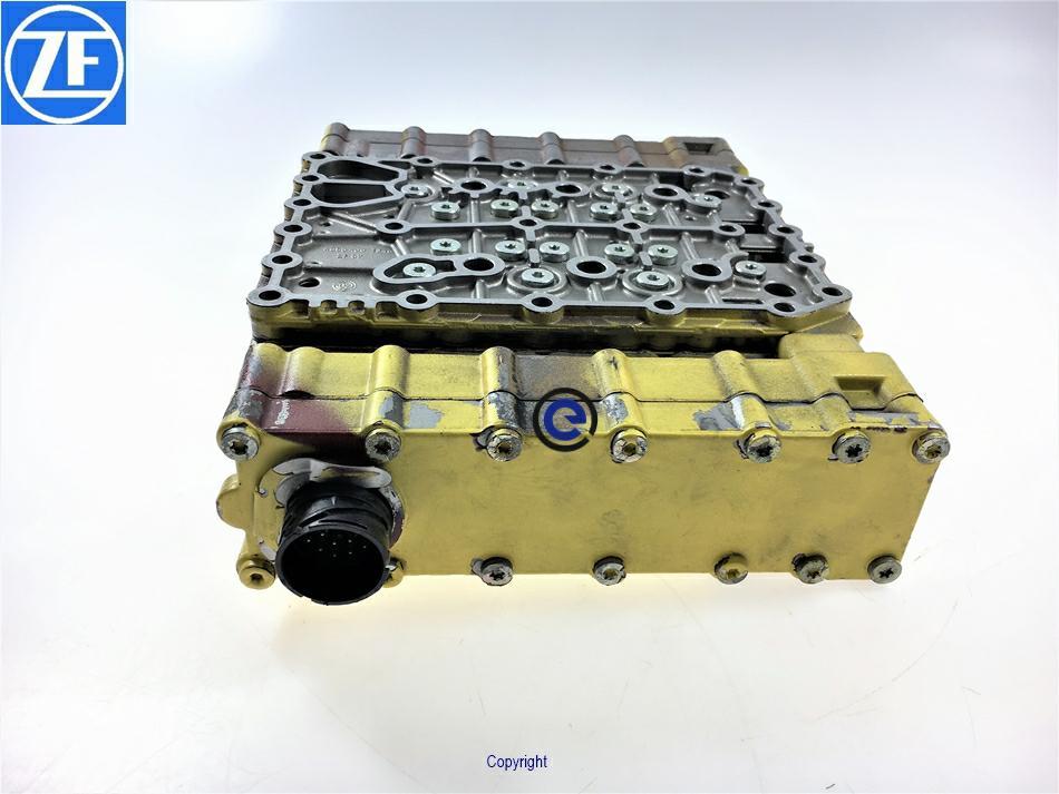 valve-block-john-deere-300c-t177219-new-5.jpg